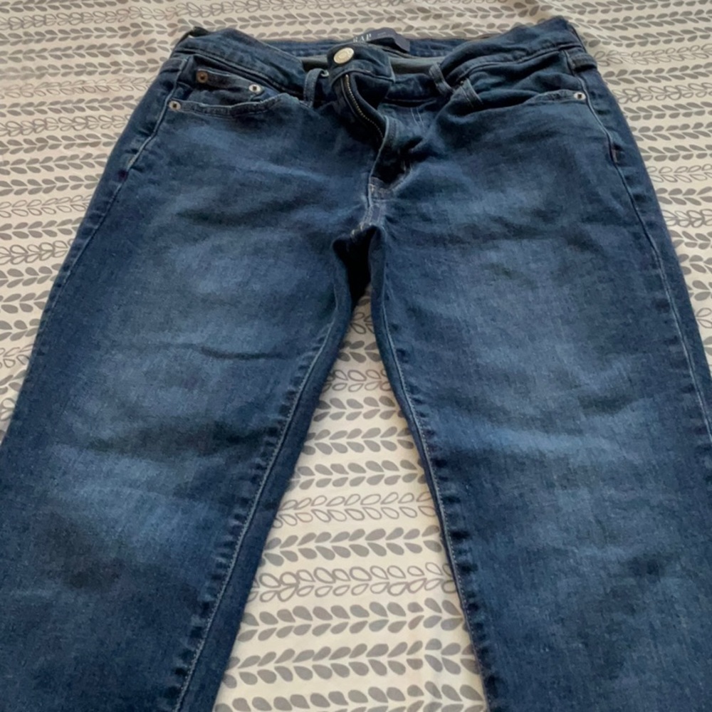Low-rise, Denim Girlfriend dark blue jeans